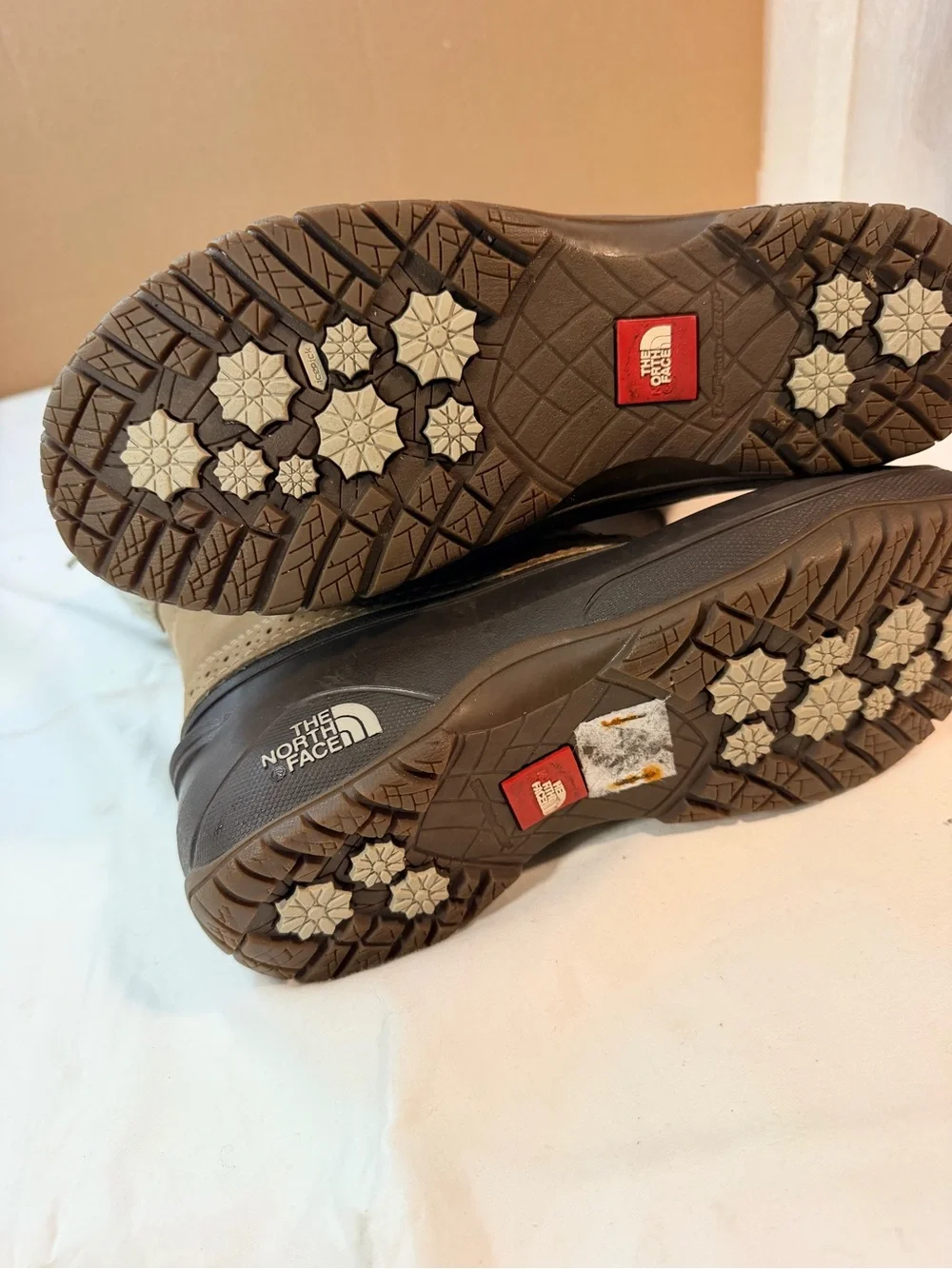 The North Face Women's Brown & Tan Waterproof Lace-Up Winter Boots